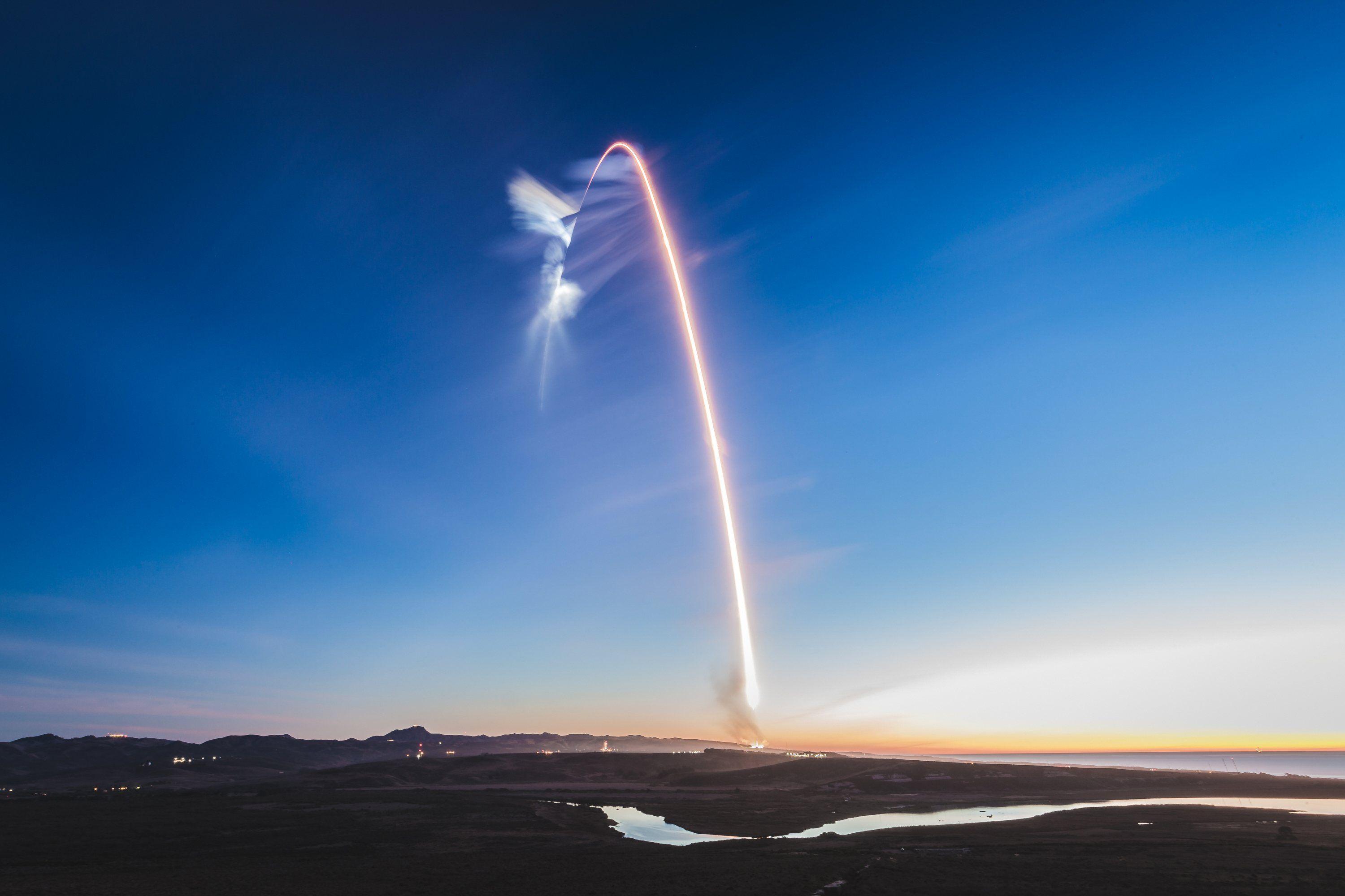 Featured image of post View 15 Wallpaper Spacex Launch